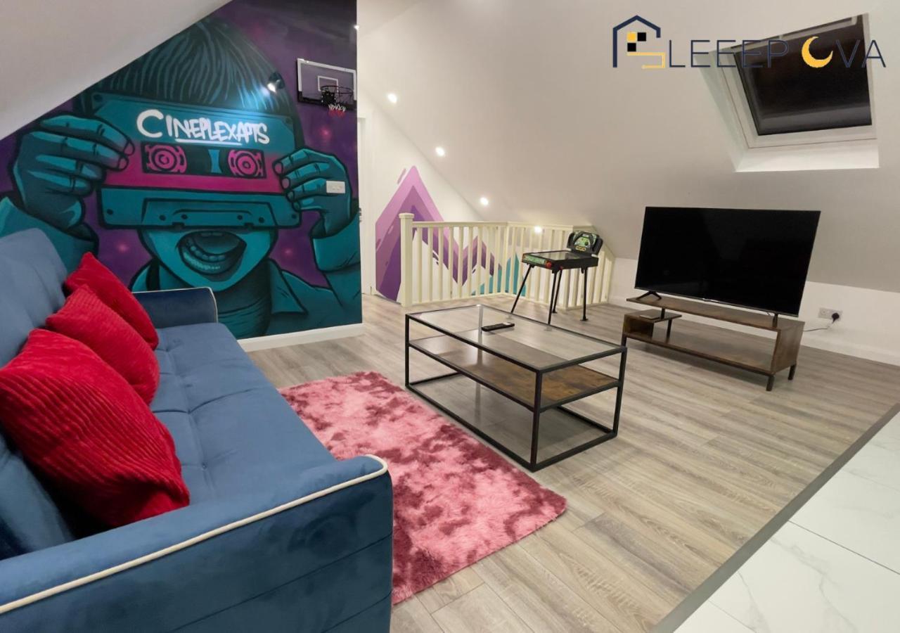 Last-Minute Specials L Premium Deals L Luxury & Modern 1 Bedroom Apartment 5Plus Guests Couples Families Business Sleepova Short Lets & Serviced Accommodation *
