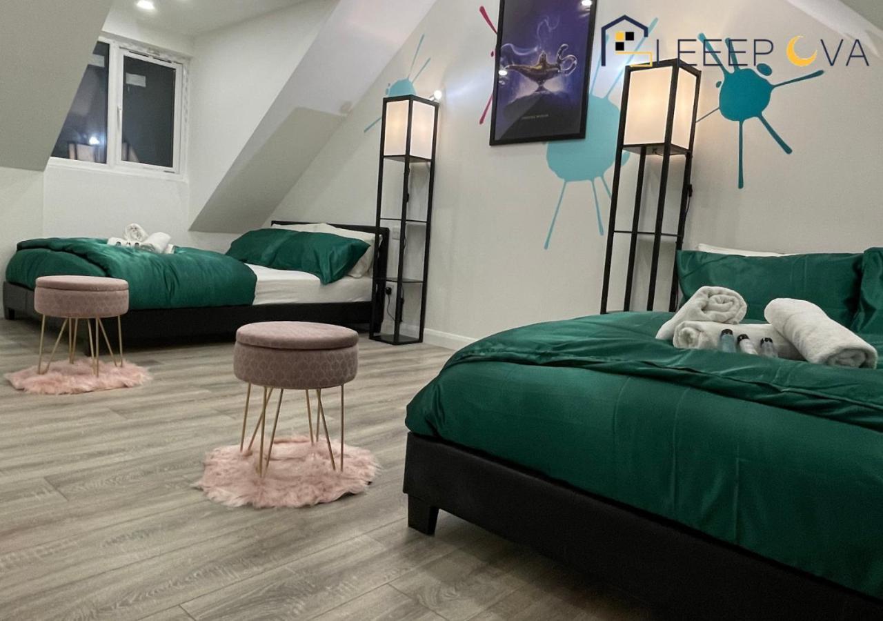 Last-Minute Specials L Premium Deals L Luxury & Modern 1 Bedroom Apartment 5Plus Guests Couples Families Business Sleepova Short Lets & Serviced Accommodation Londra