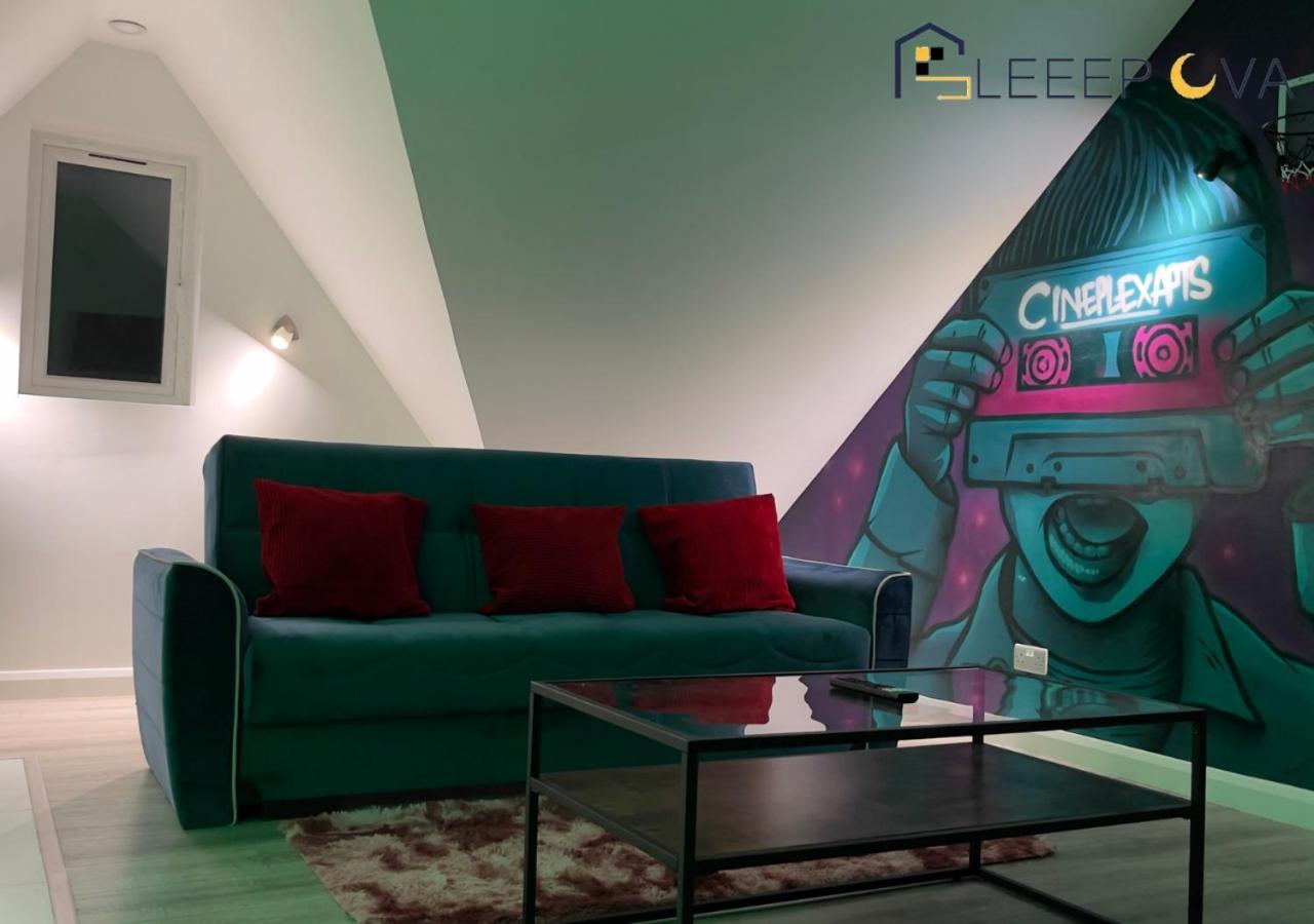 Last-Minute Specials L Premium Deals L Luxury & Modern 1 Bedroom Apartment 5Plus Guests Couples Families Business Sleepova Short Lets & Serviced Accommodation